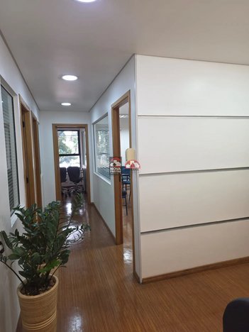 business em Rua Euclides Miragaia, Centro - São José dos Campos - SP