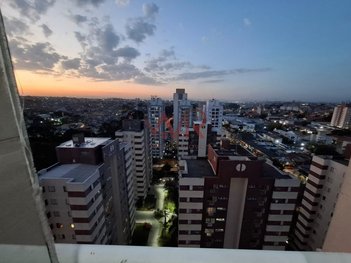 apartment em Rua Pedro Faucz, Santo Inácio - Curitiba - PR