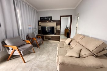 house em Rua Álvaro Soares Acedo, Jardim do Cedro - Bragança Paulista - SP