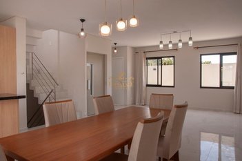 house em Rua Jaime Balão, Hugo Lange - Curitiba - PR