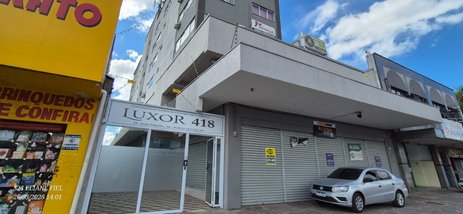 business em Avenida Assis Brasil, Santa Maria Goretti - Porto Alegre - RS