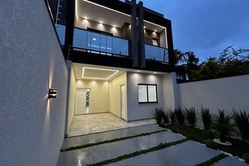 house em Rua Norberto de Brito, Centro - São José dos Pinhais - PR