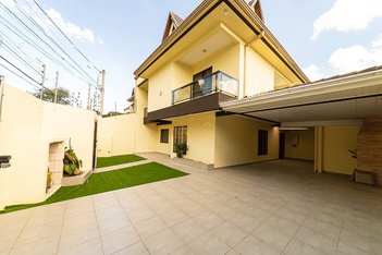 house em Rua Maximo Asinelli, Uberaba - Curitiba - PR