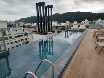 apartment em Rua dos Acarás, Jurerê - Florianópolis - SC