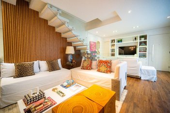 house em Estrada Municipal Walter Steurer, Chácara Pavoeiro - Cotia - SP