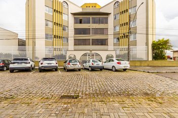 apartment em Rua Quinze de Novembro, Centro - São José dos Pinhais - PR