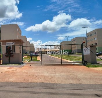 apartment em Quadra 402 Conjunto 2, Itapoã Parque (Itapoã) - Brasília - DF