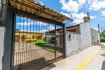 house em Rua Iguatemi, Parque da Matriz - Cachoeirinha - RS