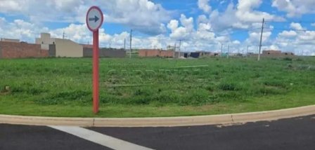 land_lot em Avenida Antonio Carlos Cassemiliano, Residencial Monte Carlo - Araraquara - SP