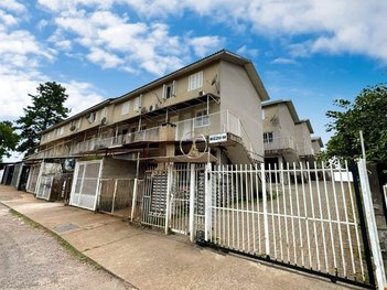 house em Rua Alexandre Luciano, Desvio Rizzo - Caxias do Sul - RS