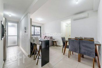 apartment em Rua São Josemaria Escriva, Jardim do Salso - Porto Alegre - RS
