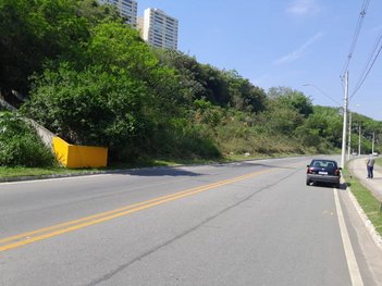 agricultural em Avenida Doutor João Batista Soares de Queiroz Júnior, Jardim das Indústrias - São José dos Campos - SP