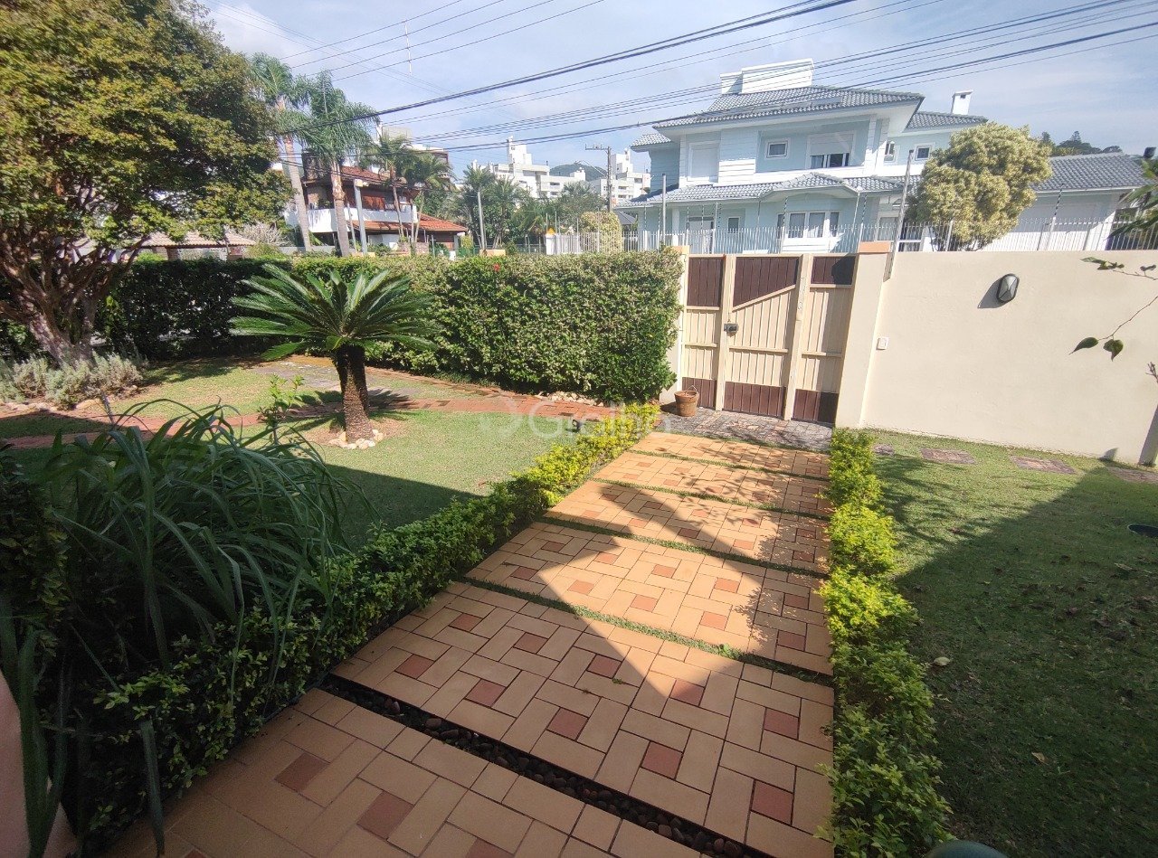 11_5 - Entrada Casa