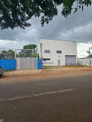 industrial em Avenida Pedro Ludovico, Cidade Jardim - Goiânia - GO