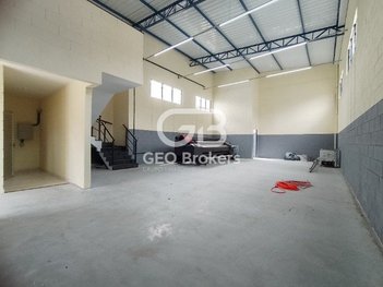 industrial em Gilda Parente Grecco, Jardim Altos de Santana II - Jacareí - SP