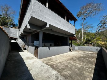 house em Rua das Saíras, Araras - Petrópolis - RJ
