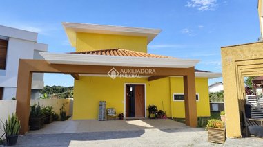 house em Avenida Red Park, São João do Rio Vermelho - Florianópolis - SC
