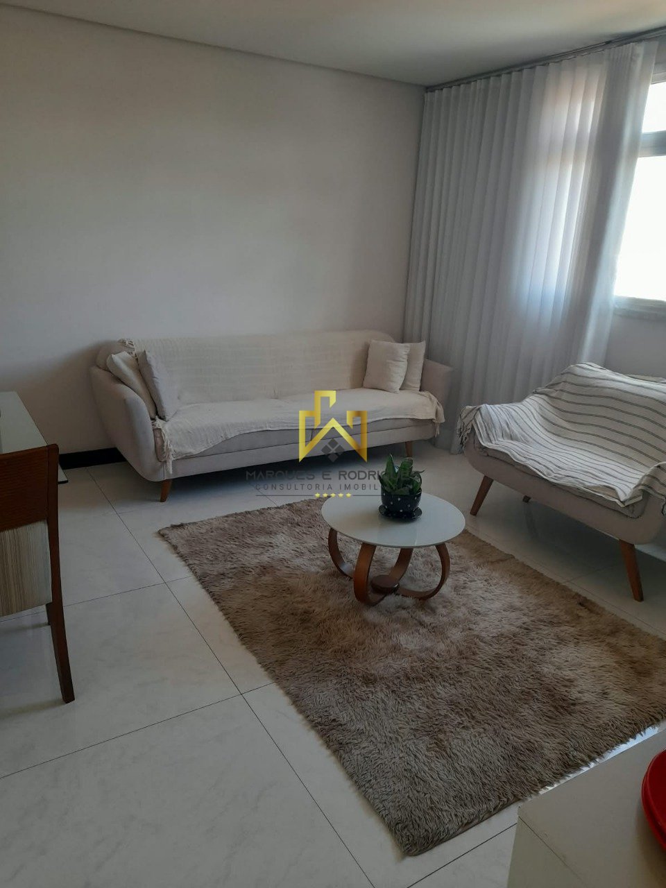 Apartamento com 3 quartos — Rio Branco, Belo Horizonte