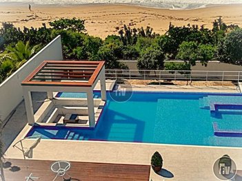 house em Avenida  Rodesindo Pavan, Praia do Estaleiro - Balneário Camboriú - SC