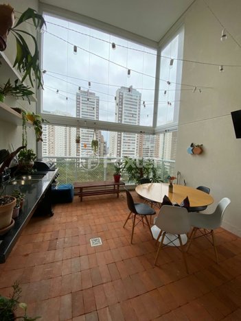 apartment em Rua Itajara, Vila Andrade - São Paulo - SP