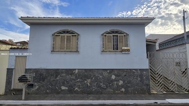 house em Rua Misericórdia, Centro - Oliveira - MG