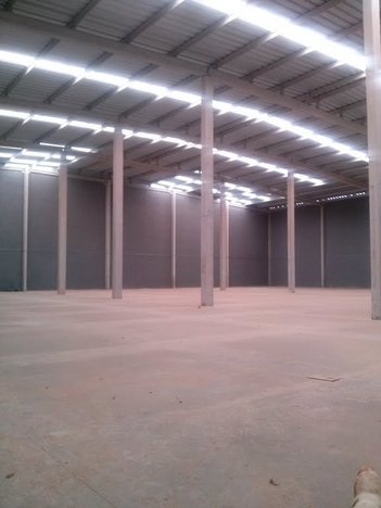 commercial_building em Estrada da Gabiroba, Jardim Santo Estêvão - Carapicuíba - SP