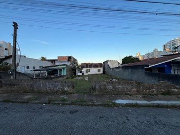 land_lot em Rua Adão Schmidt, Barreiros - São José - SC