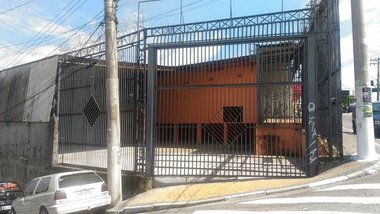 industrial em Avenida Inocêncio Seráfico, Vila Silva Ribeiro - Carapicuíba - SP