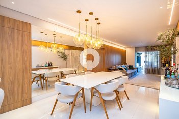 apartment em Rua Adão Sobocinski, Cristo Rei - Curitiba - PR