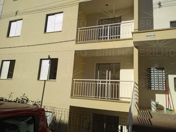 apartment em Estrada Manoel Lages do Chao, Jardim Caiapiá - Cotia - SP