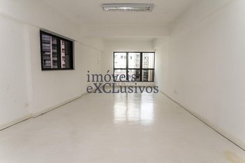 office em Capitão Souza Franco, Batel - Curitiba - PR