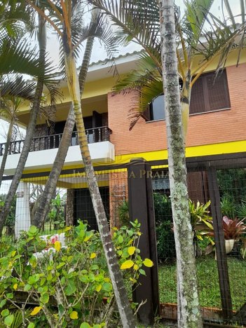 house em Rua Guaimbé, Atlântida - Xangri-Lá - RS