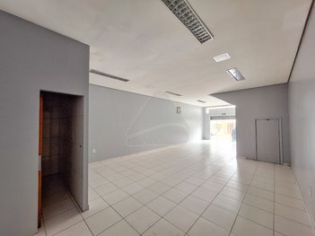 business em Rua Morom, Boqueirão - Passo Fundo - RS