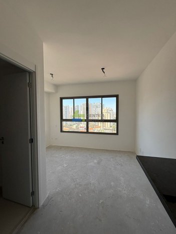 apartment em Rua Delmira Ferreira, Vila Firmiano Pinto - São Paulo - SP