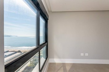 apartment em Rua 250, Meia Praia - Itapema - SC