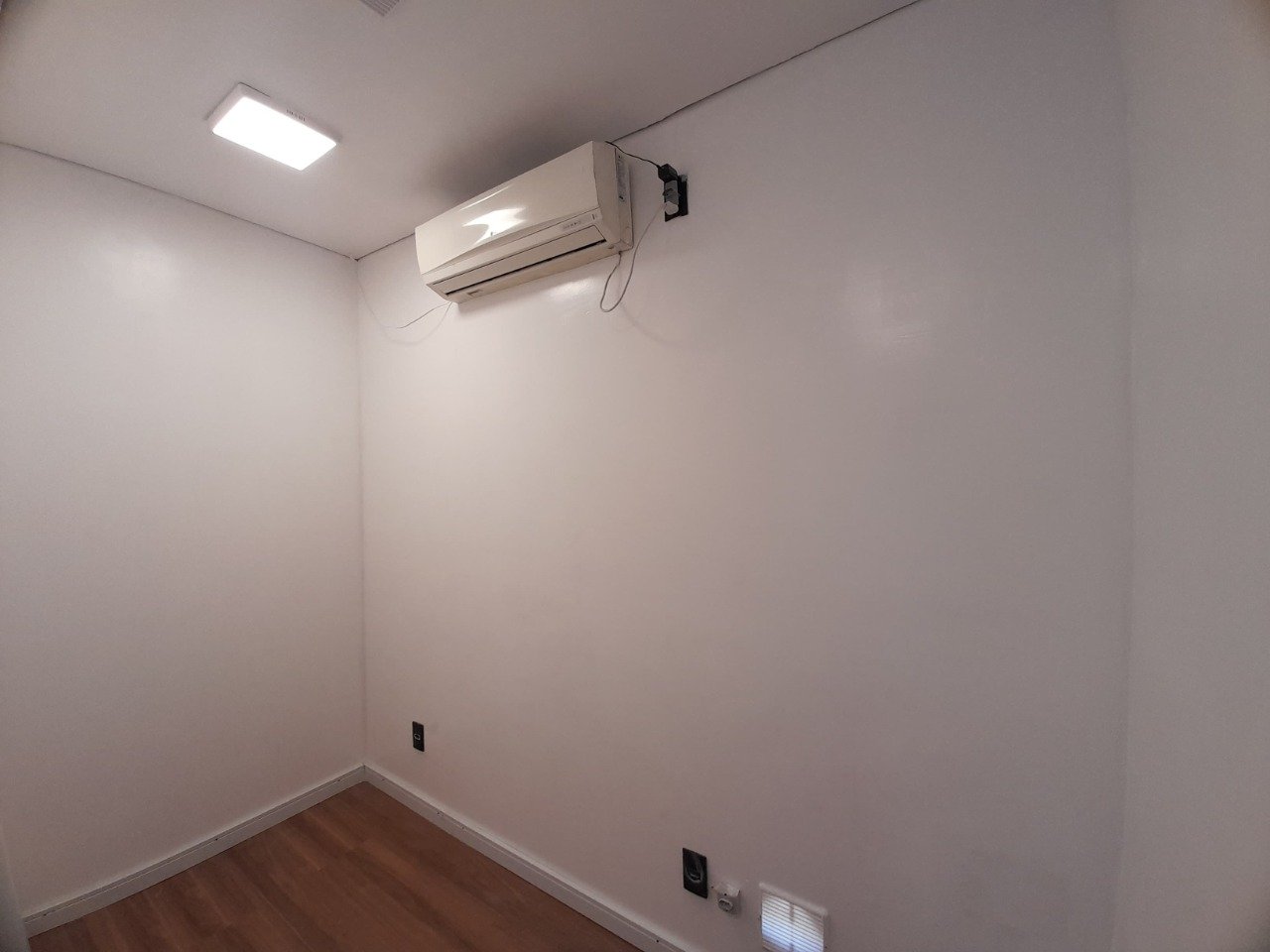 WhatsApp Image 2025-05-08 at 11.08