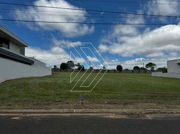 land_lot em Avenida Warner Gomes Fernandes, Parque das Esmeraldas II - Marília - SP