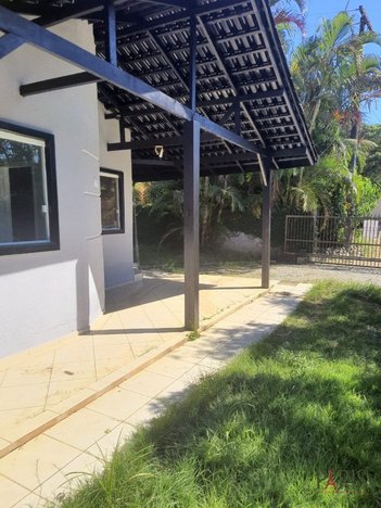house em Rua São Ludgero, Petrópolis - Joinville - SC