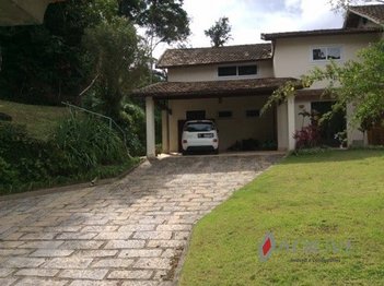 house em Rua Professor Narciso, Carangola - Petrópolis - RJ
