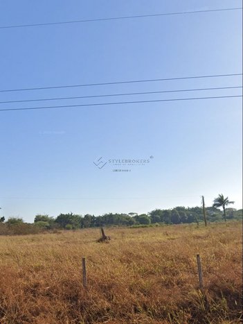 commercial_building em estr monaliza, Chácara de Lazer Monaliza - Sinop - MT