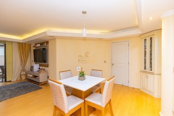 apartment em Rua Leão Sallum, Boa Vista - Curitiba - PR