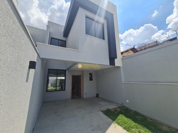 house em Rua Mércia Siqueira Prates, Santa Amélia - Belo Horizonte - MG