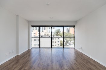 office em Cândido de Abreu, Centro Cívico - Curitiba - PR