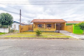 house em Rua Guilherme Bortolotti, Afonso Pena - São José dos Pinhais - PR