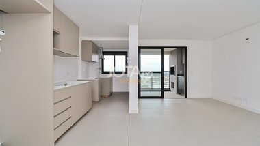 apartment em Rua Monsenhor Ivo Zanlorenzi, Campo Comprido - Curitiba - PR