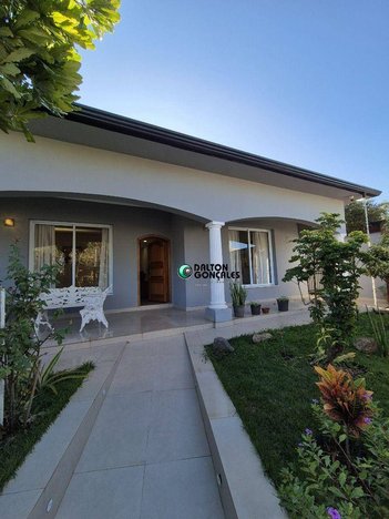 house em Rua Joab José Puccinelli, Jardim Dom Bosco - Indaiatuba - SP