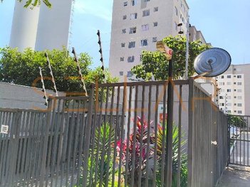 apartment em Rua Enéas Camargo, Chácara Maria Trindade - São Paulo - SP