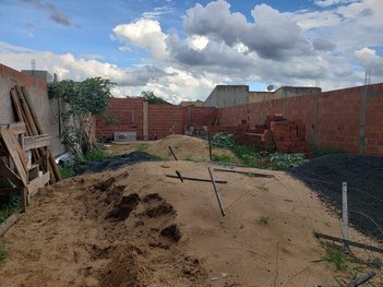 land_lot em Alice de Oliveira e Silva, Jardim Holanda - Uberlândia - MG