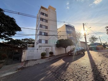 apartment em Rua Pintagol, Alto Caiçaras - Belo Horizonte - MG