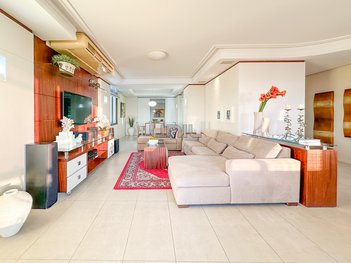 apartment em Jornalista Rubens de Arruda Ramos, Centro - Florianópolis - SC